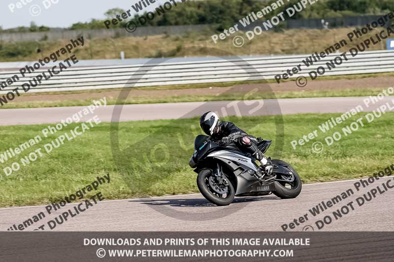 Rockingham no limits trackday;enduro digital images;event digital images;eventdigitalimages;no limits trackdays;peter wileman photography;racing digital images;rockingham raceway northamptonshire;rockingham trackday photographs;trackday digital images;trackday photos